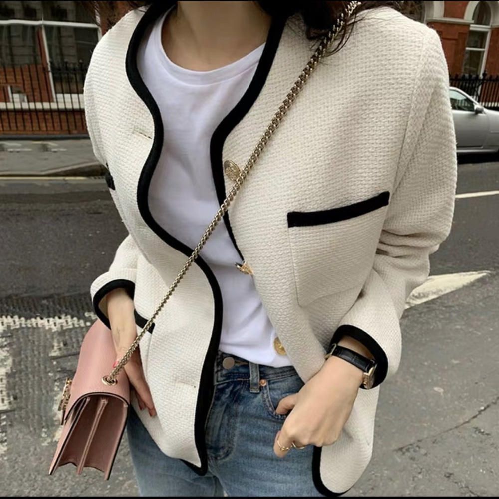 Tweet jacket